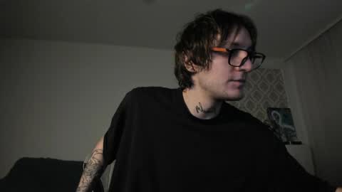 Snapshot of lastnight4you chatting on 04-28-26, 04:01 acie online show from 04-28-26, 04:01