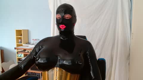 Latex Doll Iris online show from 03-24-26, 11:26
