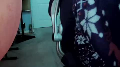 latexchris77 online show from 02-16-25, 11:16