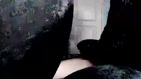 latexchris77 online show from 02-15-26, 11:52