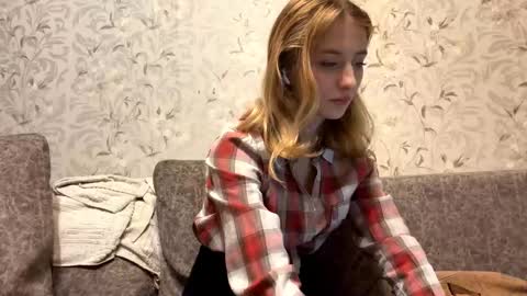 Amelia online show from 01-08-26, 02:19