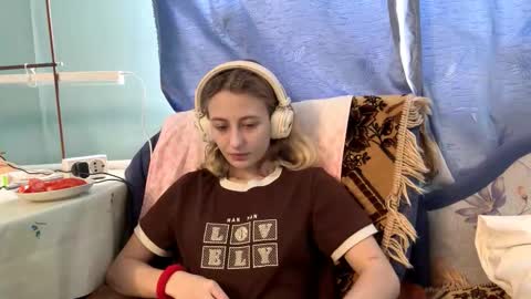 Amelia online show from 02-09-26, 09:24