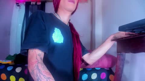 Snapshot of latin_big_01 chatting on 12-04-25, 05:50 latin_big_01 online show from 12-04-25, 05:50