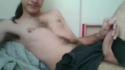 Snapshot of latin_boi6 chatting on 03-17-26, 04:43 Angel online show from 03-17-26, 04:43