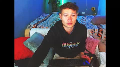 latin_boysxxx_ online show from 01-12-26, 01:33