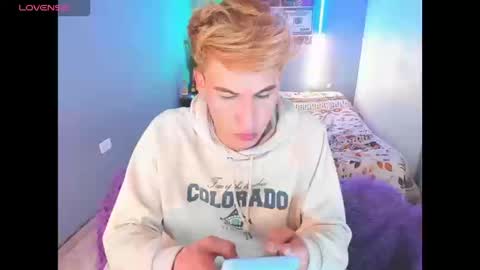 latin_boysxxx_ online show from 03-13-26, 01:45