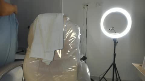 Snapshot of latin_couple20y chatting on 02-09-25, 08:13 Johana y Santiago online show from 02-09-25, 08:13