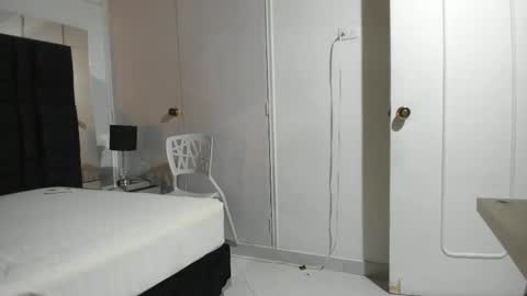 Snapshot of latin_couple20y chatting on 03-05-25, 10:55 Johana y Santiago online show from 03-05-25, 10:55