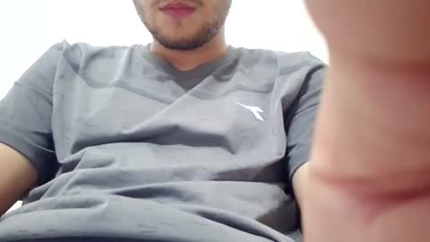 Snapshot of latin_edge chatting on 03-10-25, 03:56 Latin edge online show from 03-10-25, 03:56