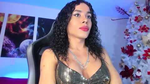 Snapshot of latin_goddessx chatting on 01-06-25, 12:37 instagramlatin goddessx   im nikoll online show from 01-06-25, 12:37