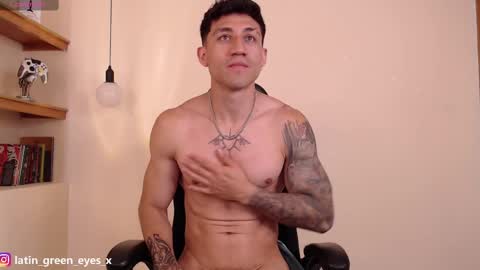 latin_green_eyes_ online show from 03-07-25, 04:00