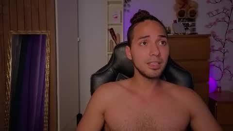 Snapshot of latin_luxury_i chatting on 07-06-26, 11:07 Free OF online show from 07-06-26, 11:07