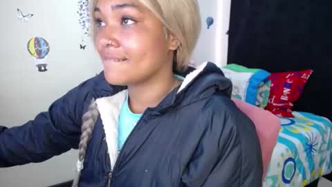 karen online show from 09-09-25, 04:23