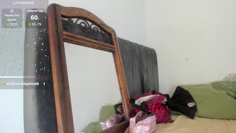 angelina  online show from 09-29-25, 02:33