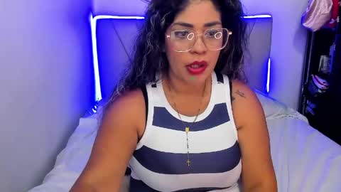 Snapshot of latinamav22 chatting on 05-16-26, 11:14 latinamav22 online show from 05-16-26, 11:14
