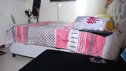 LORENA online show from 01-29-25, 09:39