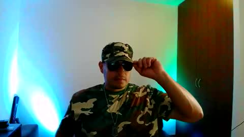 Snapshot of latingogo chatting on 02-15-26, 02:52 Latingogo online show from 02-15-26, 02:52