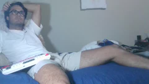 latinincognito online show from 01-06-26, 04:05