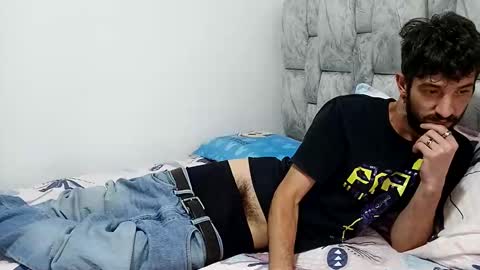 latinlustandfrenchkiss online show from 11-27-25, 03:36