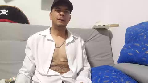 latinmartin254 online show from 11-02-25, 04:15