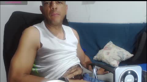 Snapshot of latinmartin254 chatting on 05-09-26, 12:05 latinmartin254 online show from 05-09-26, 12:05