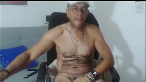 Snapshot of latinmartin254 chatting on 05-23-26, 02:06 latinmartin254 online show from 05-23-26, 02:06