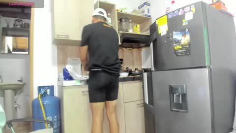 latinmartin73 online show from 02-13-25, 02:23