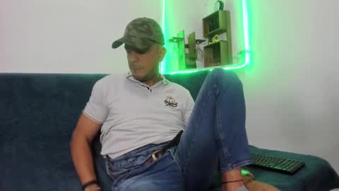 latinmartin73 online show from 03-08-25, 03:39