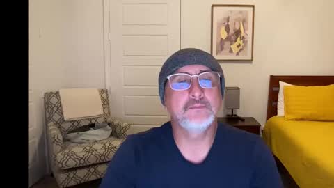 QS - INDEPENDENT MODEL online show from 11-23-25, 05:40