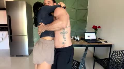 latino_rodri online show from 06-30-26, 03:02