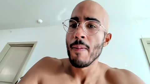 latinomixedbbc online show from 10-28-25, 02:53