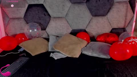 LEANDRO online show from 02-14-26, 03:36