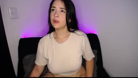 Snapshot of lau_24 chatting on 01-05-25, 04:58 lau_24 online show from 01-05-25, 04:58