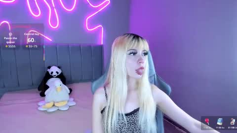 laukyubey1 online show from 10-09-25, 07:56