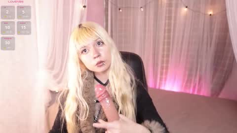 Snapshot of laukyubey1 chatting on 01-14-26, 08:58 laukyubey1 online show from 01-14-26, 08:58