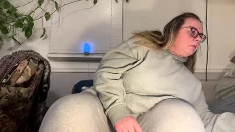 Snapshot of laulauma chatting on 01-05-25, 07:07 LauLauMa online show from 01-05-25, 07:07