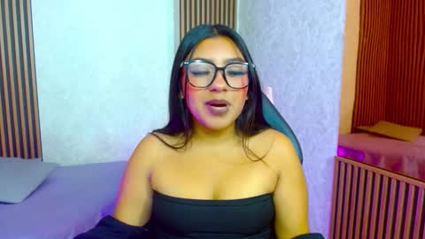 Snapshot of laulin_tay chatting on 02-24-26, 03:37 laulin_tay online show from 02-24-26, 03:37