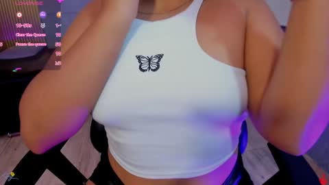 Snapshot of laulin_tay chatting on 06-02-26, 03:30 laulin_tay online show from 06-02-26, 03:30