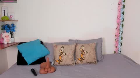 laura1__ online show from 01-28-25, 01:18