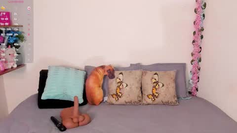 laura1__ online show from 03-05-26, 11:23