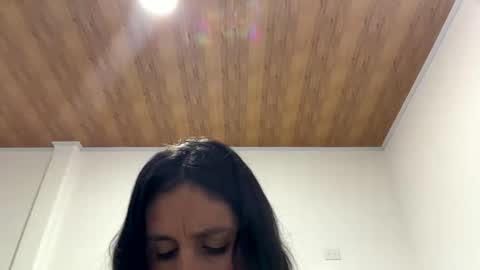 Snapshot of laura_1717 chatting on 05-29-26, 04:21 laura online show from 05-29-26, 04:21