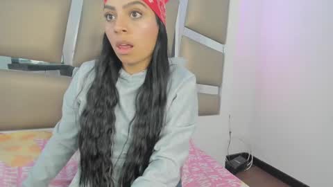 Snapshot of laura__js_ chatting on 02-21-25, 09:32 laura__js_ online show from 02-21-25, 09:32