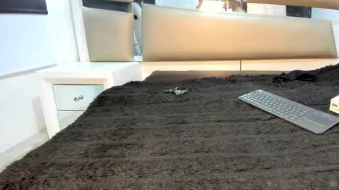 Snapshot of laura__js_ chatting on 12-01-25, 04:23 laura__js_ online show from 12-01-25, 04:23