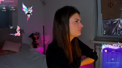 Laura online show from 01-09-25, 06:06