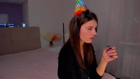 Laura online show from 03-01-25, 09:40