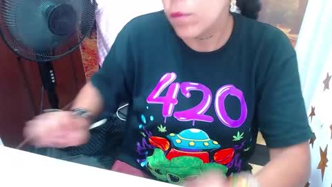  Laura Alejandra   online show from 12-02-24, 07:05