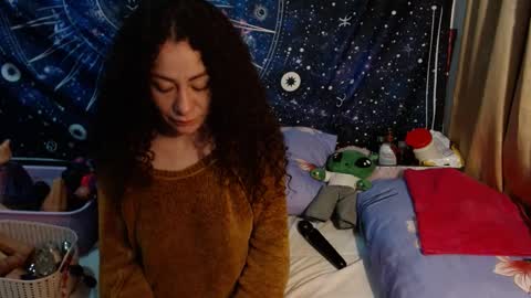 Snapshot of laura_anal_ chatting on 12-04-24, 03:15 Wen online show from 12-04-24, 03:15