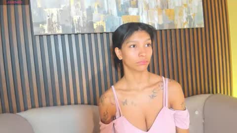 Laura online show from 10-18-25, 12:39