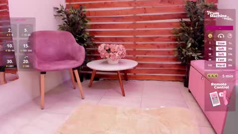 Snapshot of laura_bonnet_ chatting on 09-16-25, 02:07 Laura Bonnet  online show from 09-16-25, 02:07