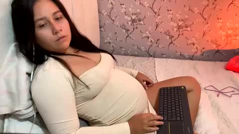 laura online show from 01-10-25, 05:47